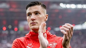 Manchester United dan Newcastle Ajukan Tawaran untuk Benjamin Sesko