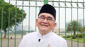 Anies Used To Upload A Meme Using A Koteka, Now The Governor Of DKI Is Bald, Ruhut's Case At The Police Is Insinuated Refly: Law Enforcement Depends On The Taste Of Power
