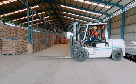 Tingkatkan Layanan Angkutan Semen, KAI Reaktivasi Terminal Barang Stasiun Kretek