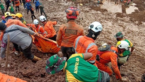 慈禧地震遇难者母子遗体相拥