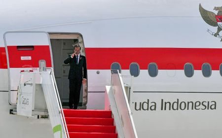 Pesawat Kepresidenan 'Diparkir', Jokowi Pilih Carter Garuda Indonesia Boeing 777-300ER Kunjungi 3 Negara, Kenapa?