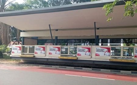 Stiker Pj Gubernur di Halte Transjakarta Dianggap Tabungan Politik Heru Budi