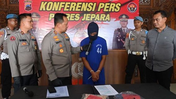 Pasutri di Jepara Ditangkap karena Kasus Pencabulan Anak, Suami Bilang ke Istri Ingin <i>Threesome</i>