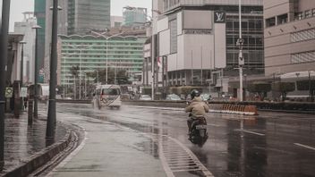 Not Hurricane, December 28, Jakarta Was Only Showered With Rain