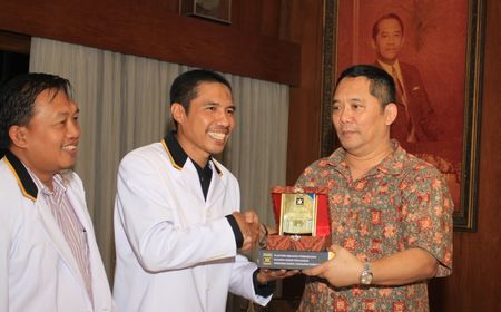 Politik Dinamis Boy Sadikin: Ketua Timses Jokowi-Ahok Dahulu, Ketua Tim Relawan Anies-Sandi Kemudian