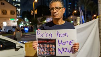 Protes dan Gelar Tenda di Depan Rumah PM Israel, Keluarga Korban Penyanderaan: Pemerintah dan PM Ini Mengecewakan Kami
