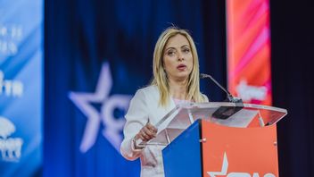 رئيس الوزراء ميلوني: إيطاليا تعلق اتفاقية الدفاع مع إسرائيل