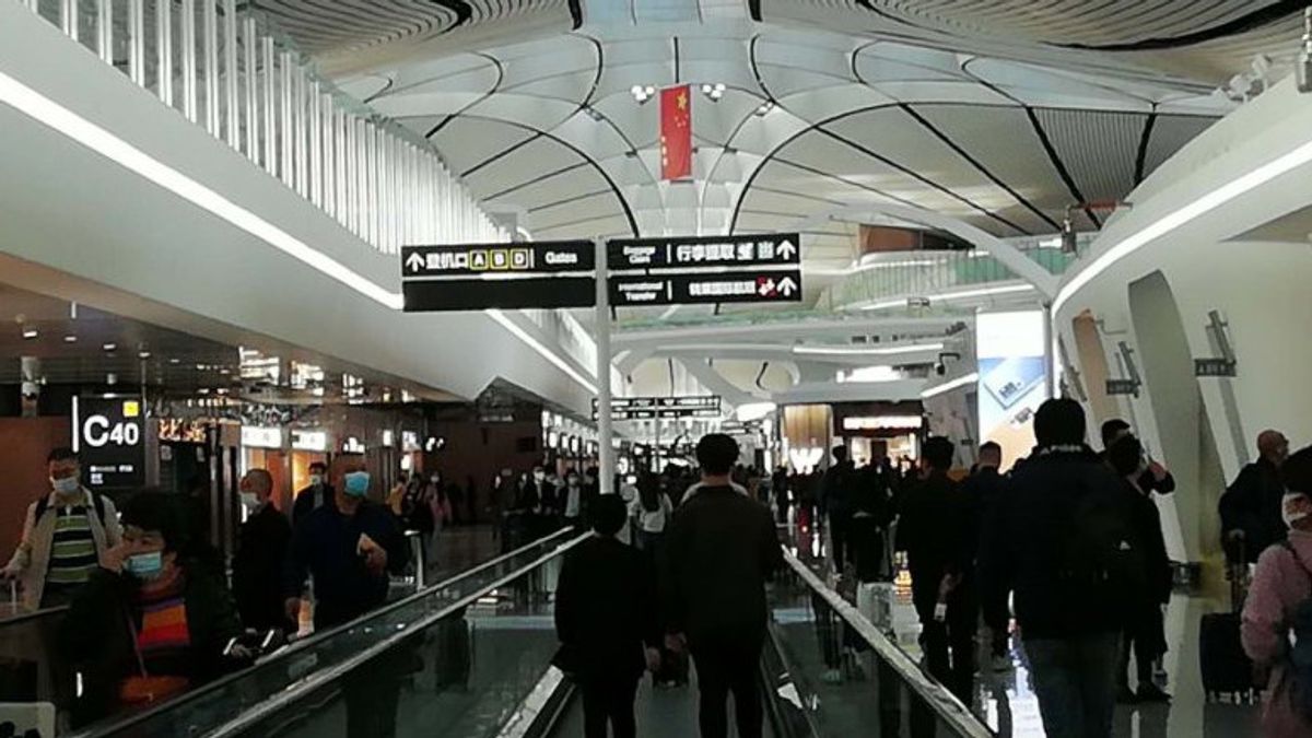 Ratusan Penerbangan dari dan ke Guangzhou Dibatalkan, Ternyata Ini Sebabnya