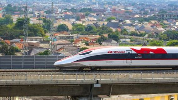 Okupansi Whoosh Capai 80 Persen pada Arus Balik Libur Panjang Waisak