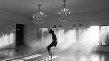 Film Biopik Michael Jackson Ditunda hingga 2027, Dibagi Dua Cerita