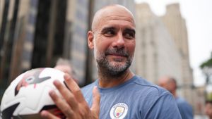 Pep Guardiola Ingin Bertahan di Manchester City 