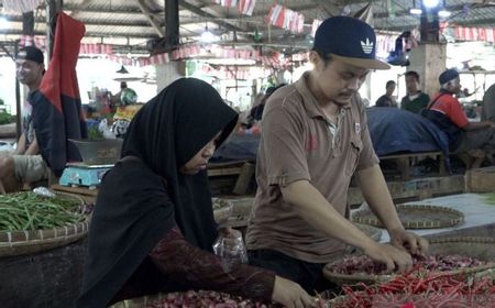 Meski Harga Bervariasi, Pemkab Cianjur Pastikan Stok Bahan Pokok Pascagempa Magnitudo 5,6 di Cianjur Mencukupi