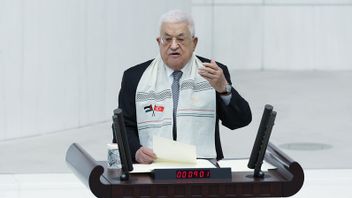 الرئيس عباس يرحب باعتراف الدولة الفلسطينية