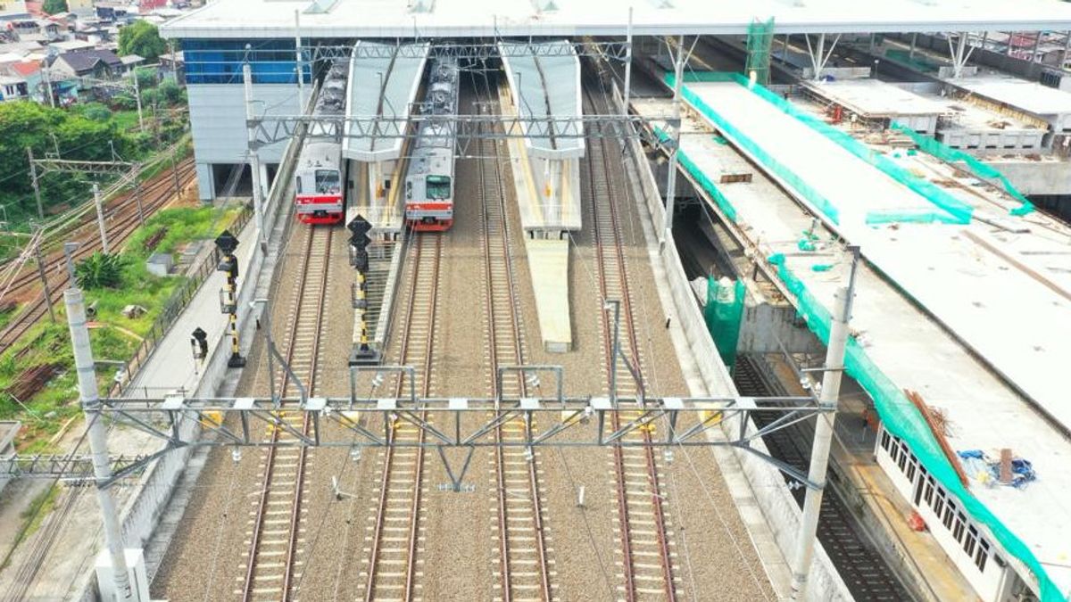 運輸省マンガライ駅でのスイッチオーバータイトル、通勤線トラベルライン変更
