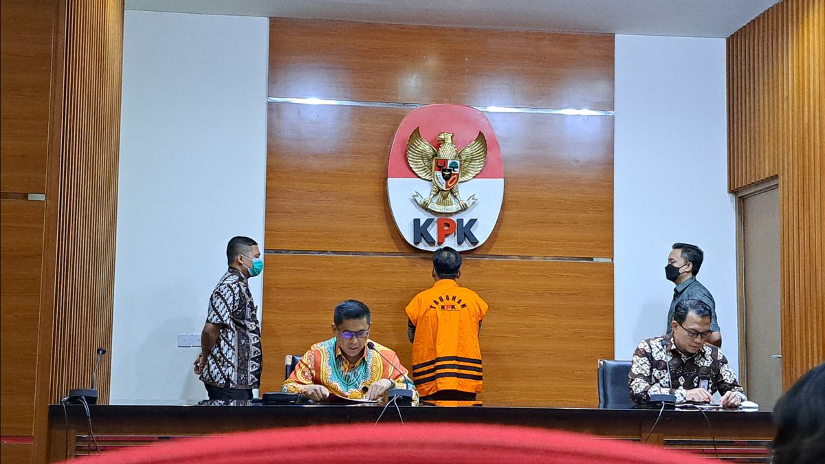 Jadi Tersangka, Wakil Ketua DPRD Tulungagung Ditahan KPK Gara-gara Uang Ketok Palu