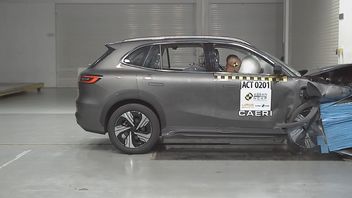 non jouant, la première voiture électrique du pays voisin a remporté cinq étoiles au test ASEAN NCAP