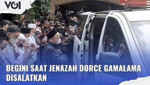 VIDEO: Begini Saat Jenazah Dorce Gamalama Disalatkan