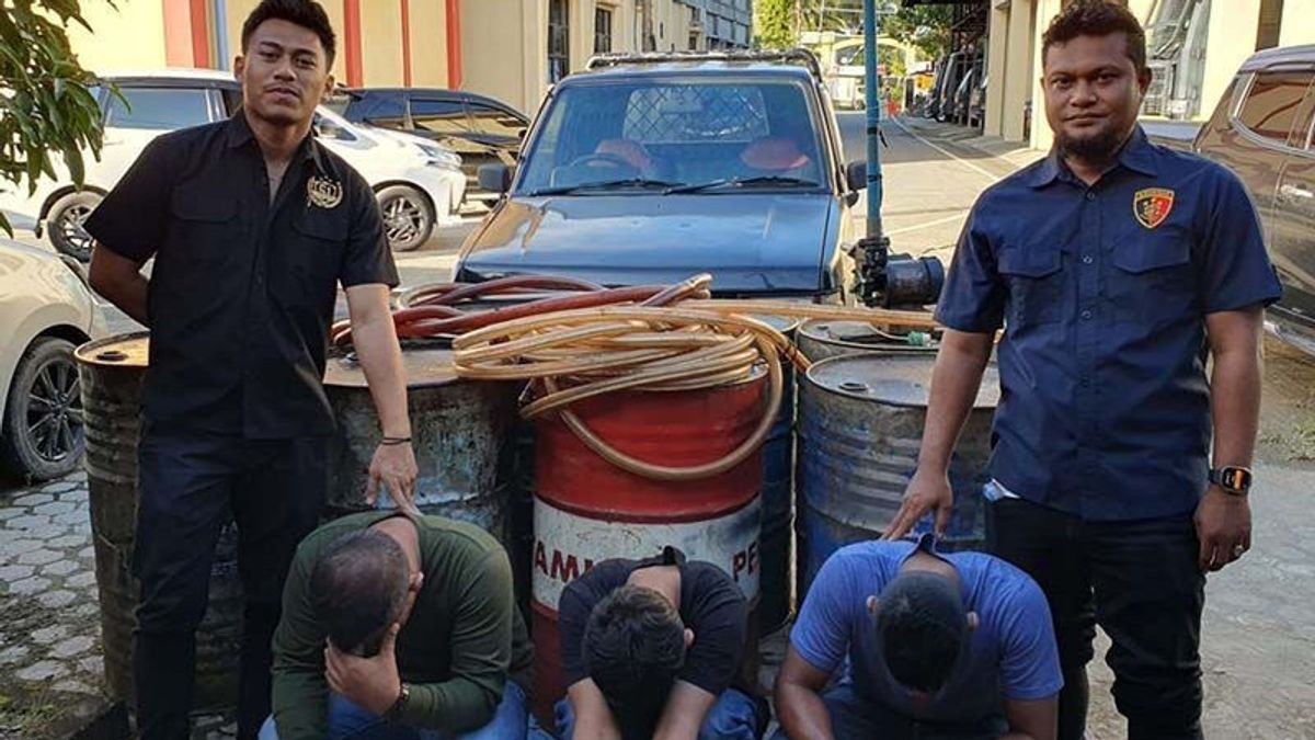 東アチェ警察は、改造タンク車を使用して1.5トンの補助金付きソーラーを輸送した3人の加害者を逮捕します