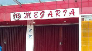 位于北苏拉威西岛桑吉赫的Megaria超市已经以每升14，000印尼盾的价格出售食用油