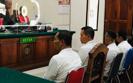 Jaksa Tuntut Empat Penyerang Satpol PP Denpasar 2,5 Tahun Penjara