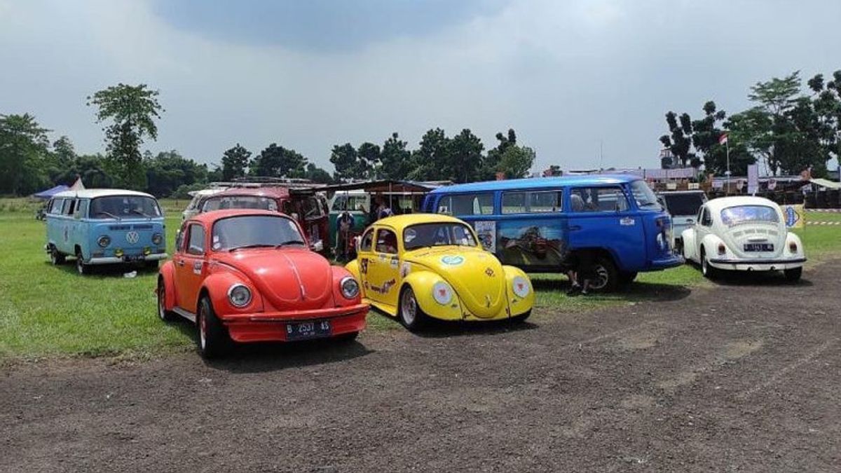 Taking October 22-23, Volkswagen Fans Hold Drag Race VW And Generally In Sentul