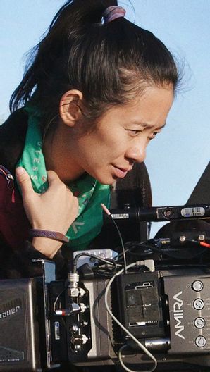 Susul Bong Joon-Ho Menang Best Director dalam Oscar 2021, Chloe Zhao Cetak Dua Sejarah