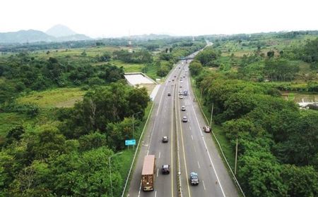 Rambu Lalu Lintas Ditambah di Titik Rawan Tol Cipularang Imbas Terjadinya Kecelakaan