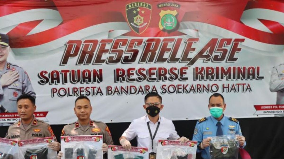 3 Fake Police Blackmailer And Migrant Worker Thief At Soetta Airport Arrested