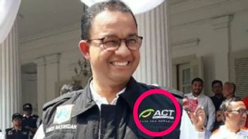 Posting A Photo Of Anies Baswedan In ACT Clothes, Ruhut: Terrible At Kali Bah, In My Chest There Is ACT