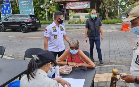 3 Bule di Ubud Bali Langgar Prokes, Didenda Rp1 Juta