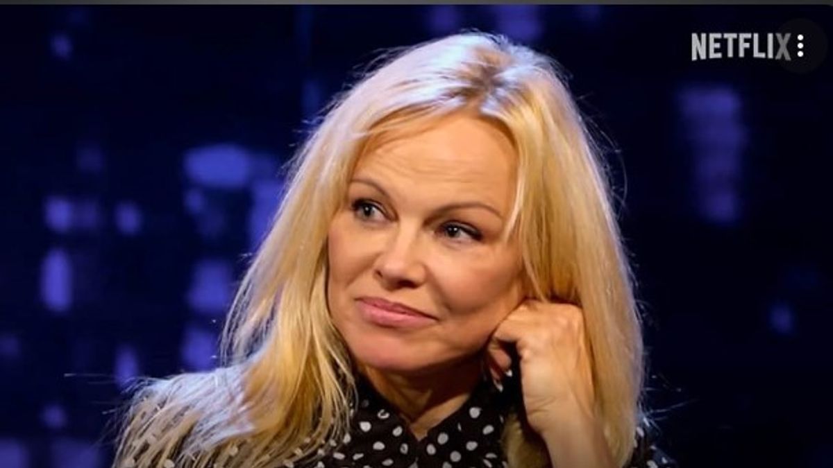  Pamela Anderson Tampil Memukau di Film The Last Showgirl