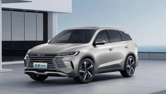 BYD Sealion 05 DM-i는 Rp237 백만부터 시작하는 가격으로 딜러에서 사용할 수 있습니다.