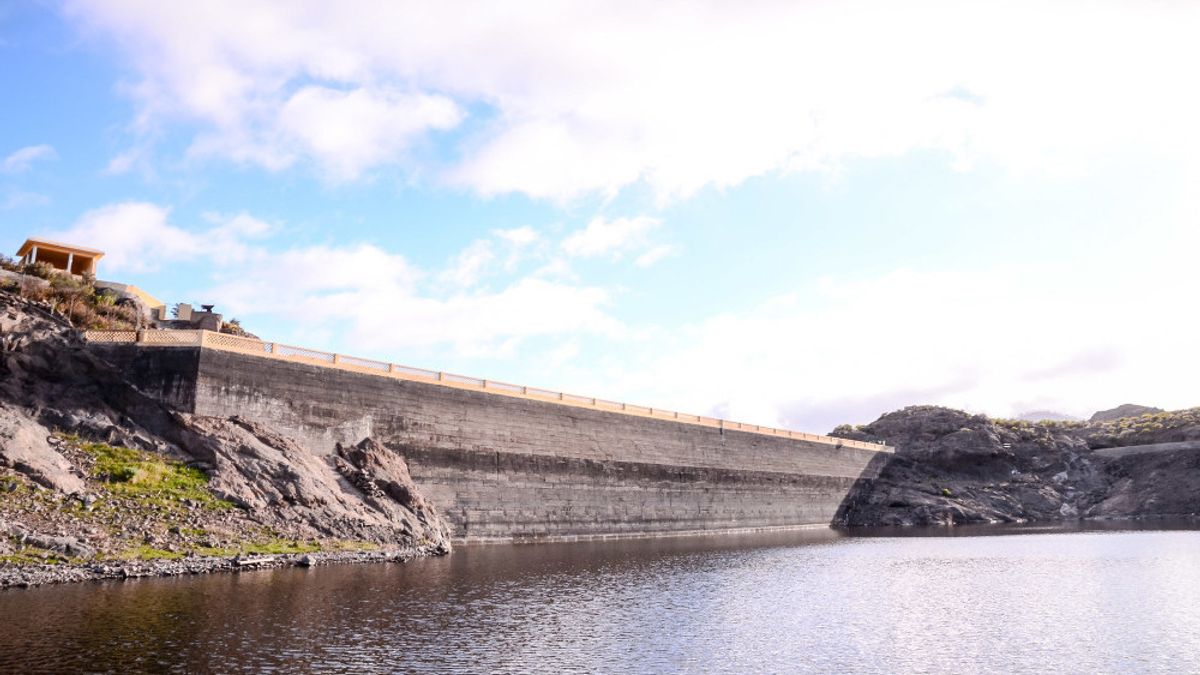 Dry Dam Function: Water Management Solutions To Overcome Floods And Drought