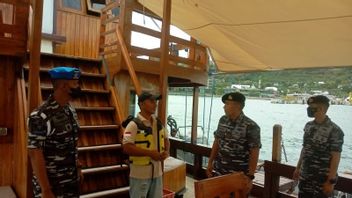 Danlanal Inspects The Pinisi Ship In Labuan Bajo Checks Sailing Readiness