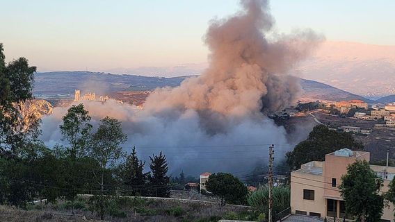 Israel Again Conducts Air Strikes on Southern Lebanon