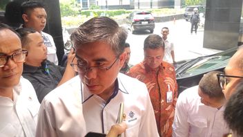 Penurunan PMI Manufaktur RI Berpotensi Tingkatkan PHK, Ini Tanggapan Menaker