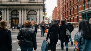 Memahami Paradigma Fakta Sosial dalam Ilmu Sosiologi