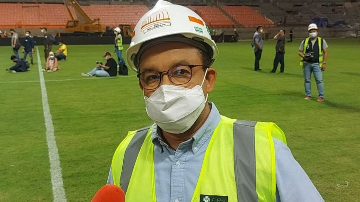 Cool! Anies Says Lights At The Jakarta International Stadium Can Disguise Players' Shadows On The Grass