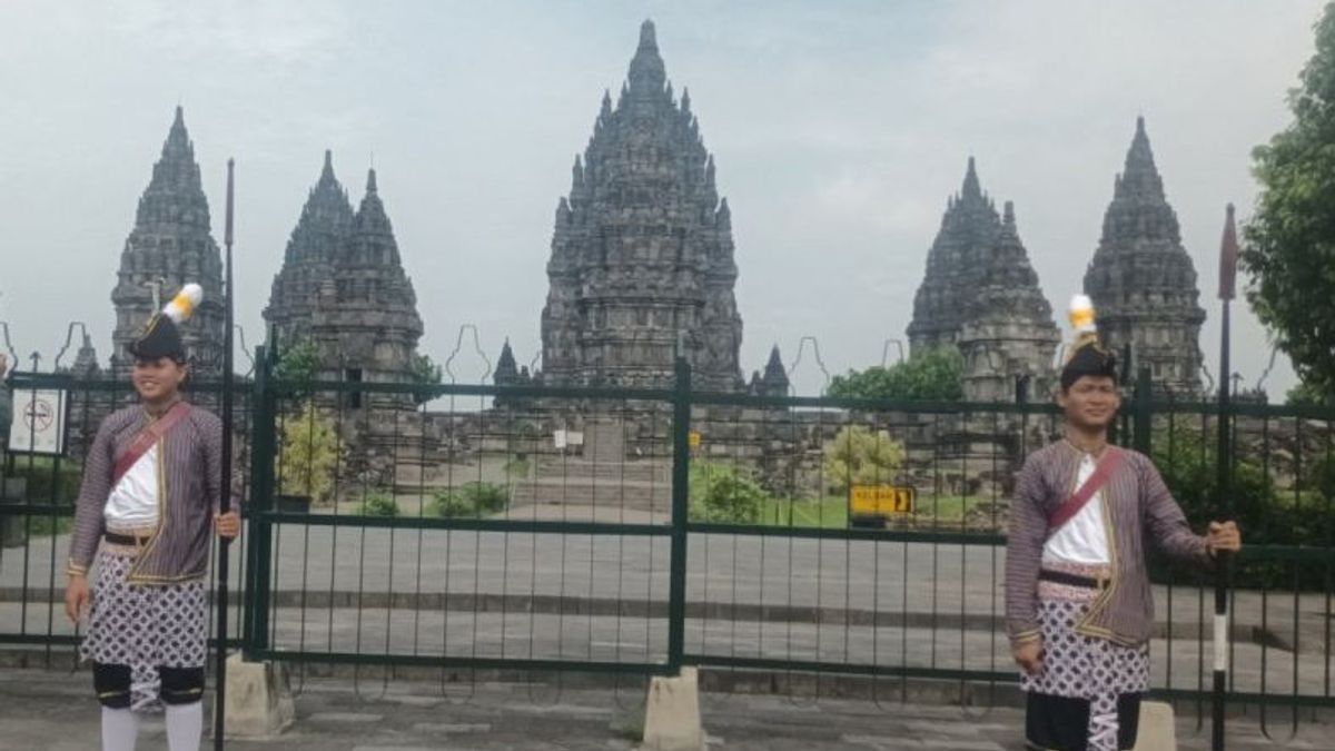 ar ferme visite touristique au temple de Prambanan pendant Nyepi