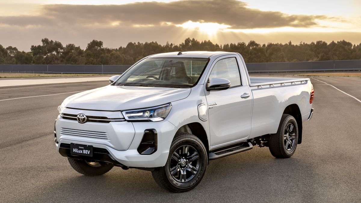 Toyota Will Mass Production Of Electricity Hilux By The End Of 2025