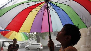 BMKGは今日の天気予報ジャカルタのいくつかの地域は雨の可能性があります