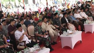Serahkan Sumur Bor di Madura, Prabowo: Saya Senang Program Ini Berhasil
