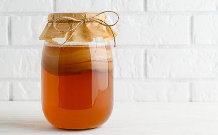 Manfaat dan Hukum Meminum Teh Kombucha Menurut MUI