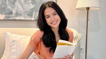 Wajib Disimak! Ini Tips Belajar dari Maudy Ayunda 