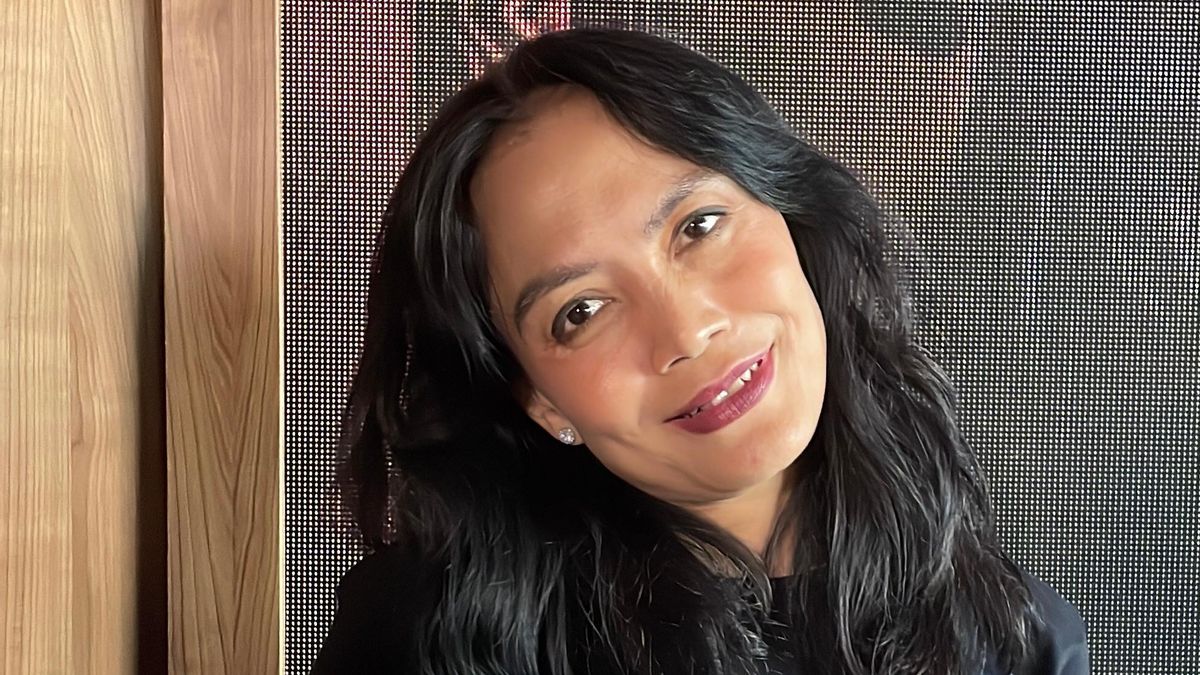 Demi Totalitas Peran, Seroja Hafiedz Belajar Merokok Lagi di Film Tenung
