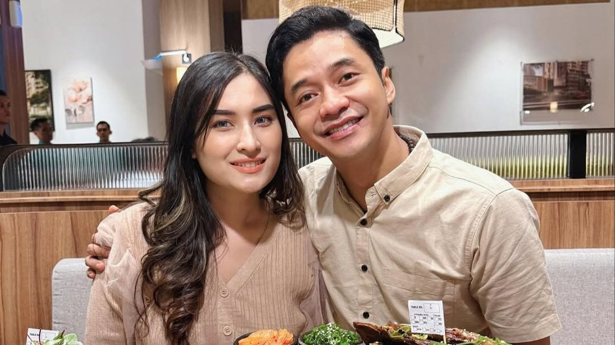 Adly Fairuz Officially Divorced, Child Custody Fell Into Angbeen Rishi's Hands