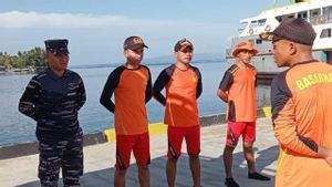 Kapal Tongkang Bawa 4.000 Ton Feronikel Bocor di Perairan Pulau Obi