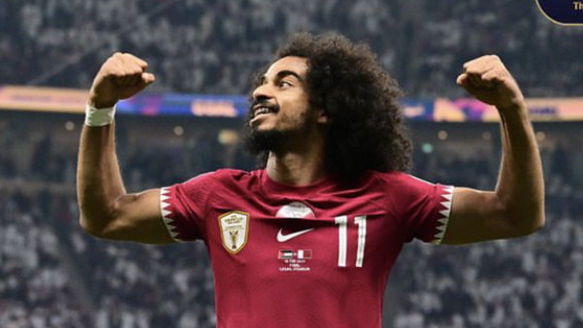 卡塔尔球员的阿克拉姆·阿菲夫·比分,他的球队将获得2023年亚洲杯和Sabet 2个人冠军