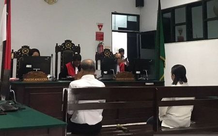 Jaksa Tuntut 2 Terdakwa Korupsi Dana Satlak Bencana Seram Bagian Barat 6,5 hingga 7,5 Tahun Penjara