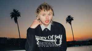 Album Sidequest Michael Clifford Sukses Masuk 10 Besar Album Debu Chart ARIA 